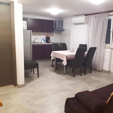 Blue Sky Residence 马林斯卡 外观 照片